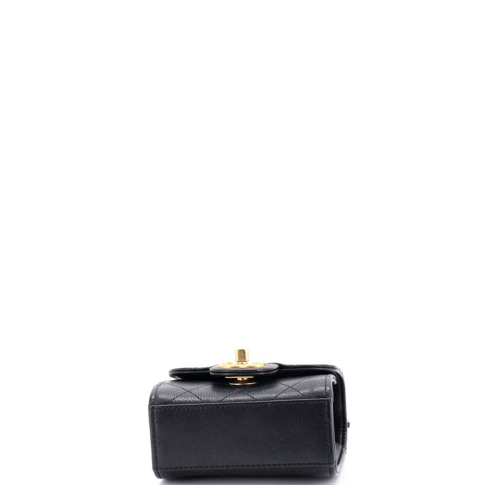 Chanel Chic Pearls Flap Clutch With #205376C26B - Picture 5 of 8